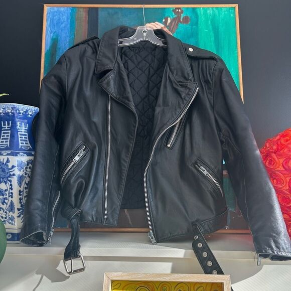 Vintage Black Leather Jacket - Picture 8 of 16